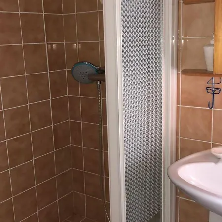 T4 Climatise, 6 Couchages, Balcon, Proche Commerces Et Plage, Parking, Situe A Port - Fr-1-81-544 Leucate
