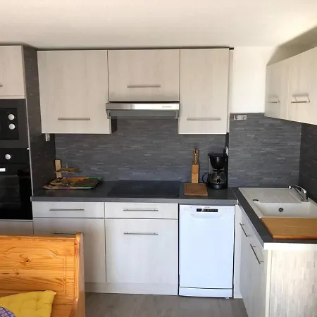 Lejlighed T4 Climatise, 6 Couchages, Balcon, Proche Commerces Et Plage, Parking, Situe A Port - Fr-1-81-544
